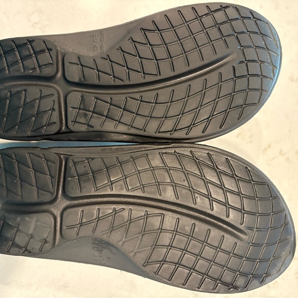 OOFOS SLIDE SPORT FLEX SANDAL - MATTE BLACK main image 4